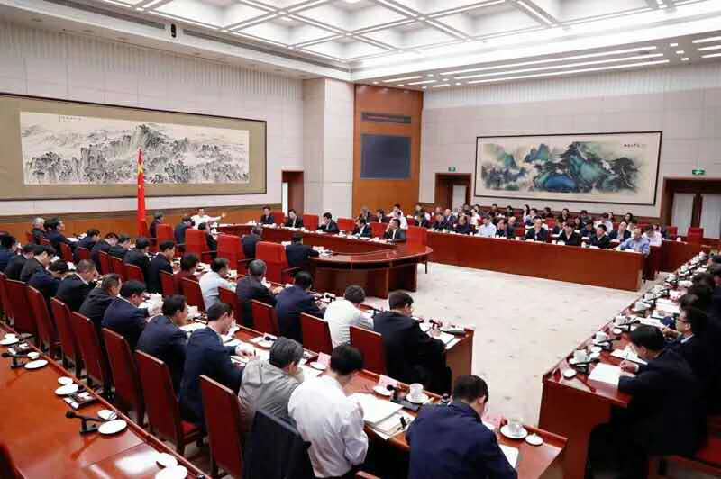 热烈：豰g不朽情缘官网精密仪器参加李克强总理组织的《关于企业税负改革座谈会》