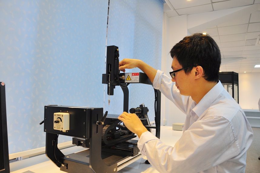 如何测量水滴角，水滴角测量仪器操作步骤详细说明 